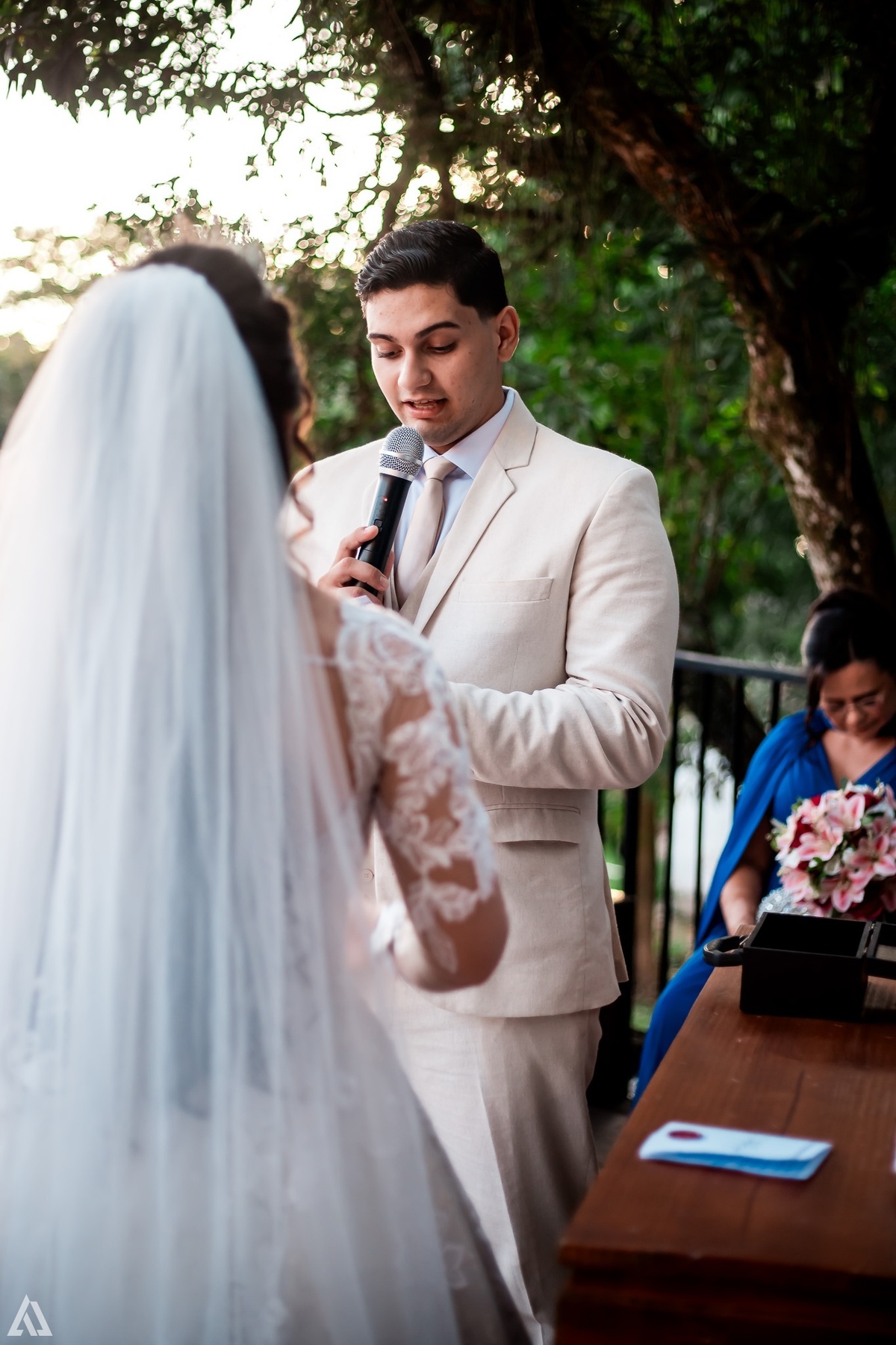 Wedding Casamento Buffet Making Off Decoração Cerimonialista Fotógrafo Vestido Noiva Noivo Camila Hoffmann Cerimonial Elimeire Assessoria de Evento Dani Vidal Vila Nova La Belle Maison Lena Buffet Casarão Penedo Diva Buffet Buquê Resende Penedo 