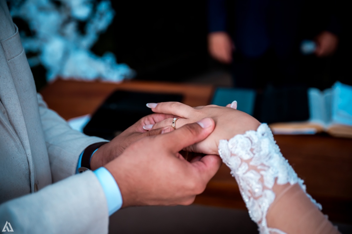 Wedding Casamento Buffet Making Off Decoração Cerimonialista Fotógrafo Vestido Noiva Noivo Camila Hoffmann Cerimonial Elimeire Assessoria de Evento Dani Vidal Vila Nova La Belle Maison Lena Buffet Casarão Penedo Diva Buffet Buquê Resende Penedo 