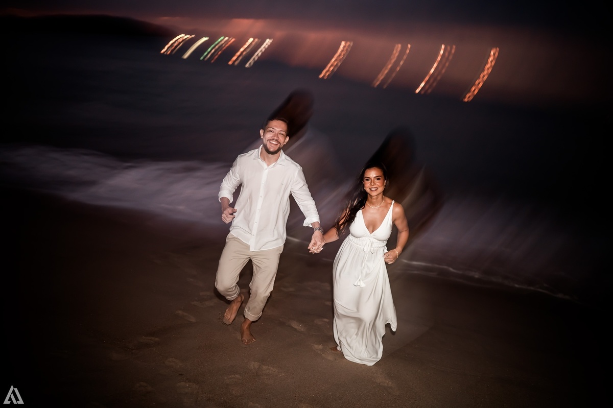 Wedding Casamento Buffet Making Off  Cerimonialista Fotógrafo Vestido Foto Noiva Camila Hoffmann Cerimonial Elimeire Dani Vidal La Belle Maison Lena Buffet Casarão Penedo Diva Buffet Buquê Resende Penedo Itatiaia 