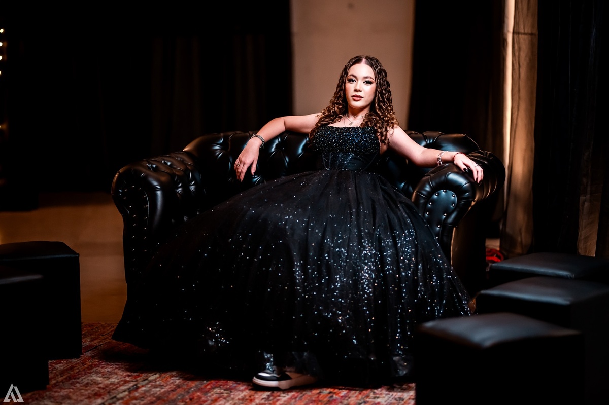 Ensaio Festa Book Teen Debutante 15 Anos Alex Jardim Fotografia Fotógrafo Makink Off Resende Itatiaia Penedo Porto Real Quatis Barra Mansa Volta Redonda Lena Buffet La Belle Maison Estela Dani Vidal Alicia Oliveira Camila Hoffmann Cerimonial Maquiadora