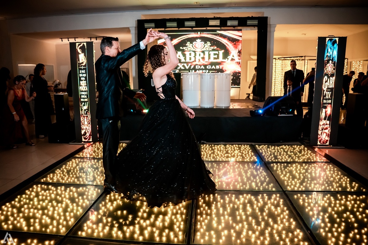 Ensaio Festa Book Teen Debutante 15 Anos Alex Jardim Fotografia Fotógrafo Makink Off Resende Itatiaia Penedo Porto Real Quatis Barra Mansa Volta Redonda Lena Buffet La Belle Maison Estela Dani Vidal Alicia Oliveira Camila Hoffmann Cerimonial Maquiadora