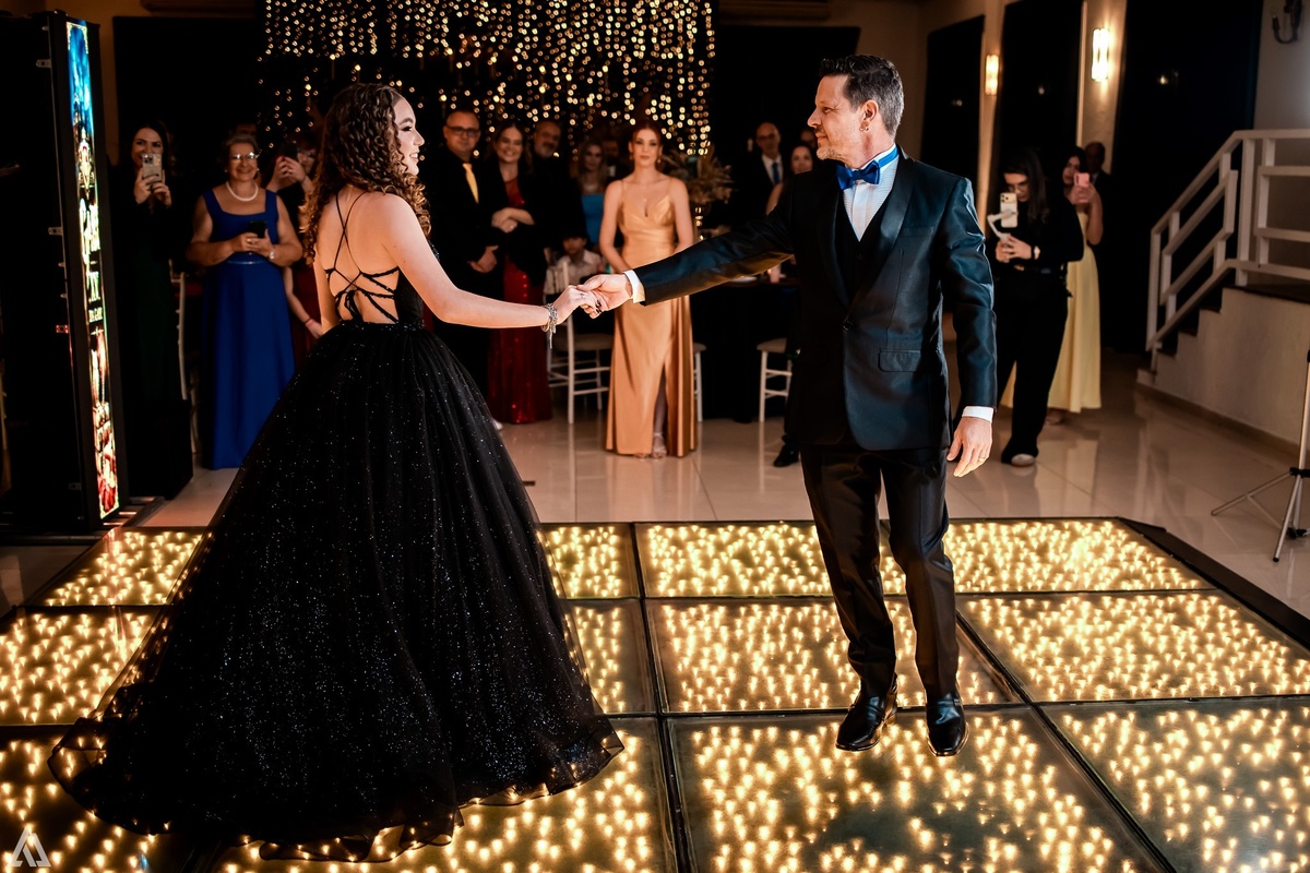 Ensaio Festa Book Teen Debutante 15 Anos Alex Jardim Fotografia Fotógrafo Makink Off Resende Itatiaia Penedo Porto Real Quatis Barra Mansa Volta Redonda Lena Buffet La Belle Maison Estela Dani Vidal Alicia Oliveira Camila Hoffmann Cerimonial Maquiadora
