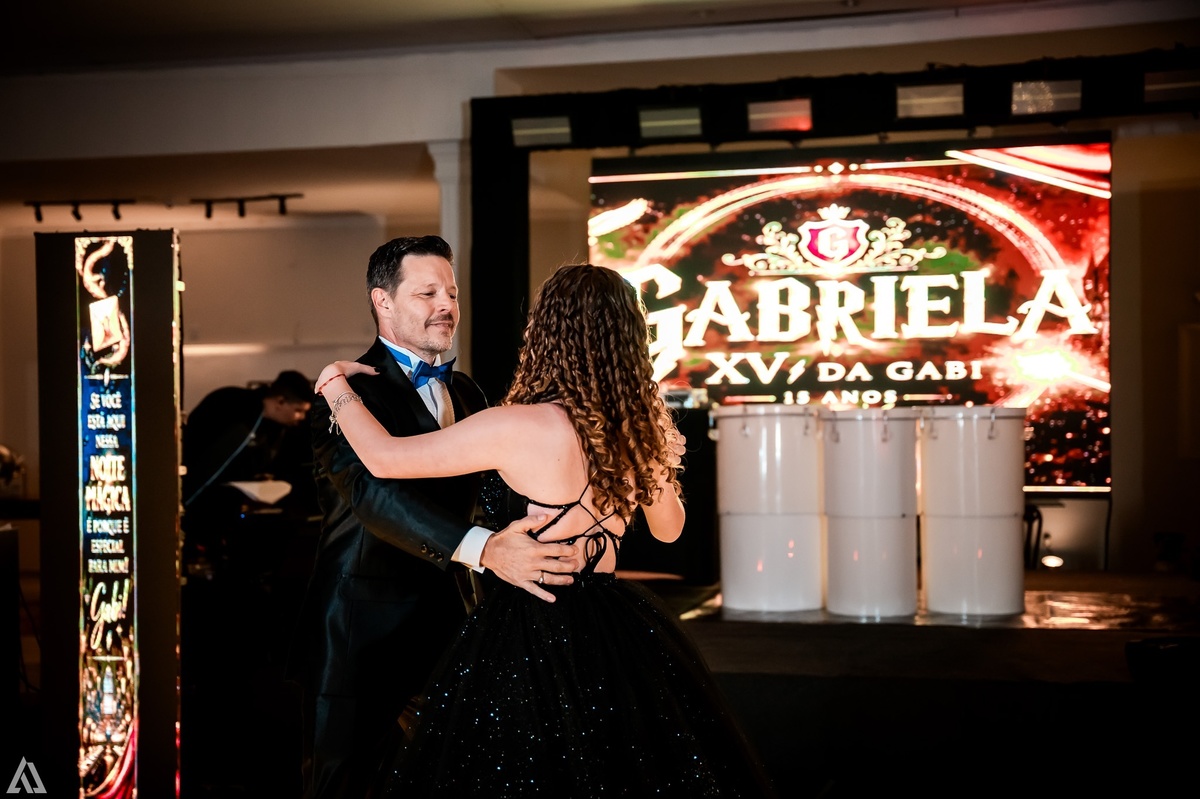 Ensaio Festa Book Teen Debutante 15 Anos Alex Jardim Fotografia Fotógrafo Makink Off Resende Itatiaia Penedo Porto Real Quatis Barra Mansa Volta Redonda Lena Buffet La Belle Maison Estela Dani Vidal Alicia Oliveira Camila Hoffmann Cerimonial Maquiadora
