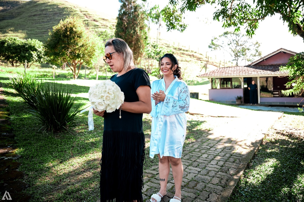 Wedding Casamento Buffet Making Off Decoração Cerimonialista Fotógrafo Vestido Noiva Noivo Camila Hoffmann Cerimonial Elimeire Assessoria de Evento Dani Vidal Vila Nova La Belle Maison Lena Buffet Casarão Penedo Diva Buffet Buquê Resende Penedo 