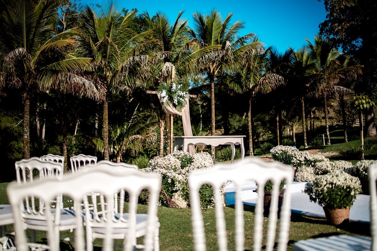 Wedding Casamento Buffet Making Off Decoração Cerimonialista Fotógrafo Vestido Noiva Noivo Camila Hoffmann Cerimonial Elimeire Assessoria de Evento Dani Vidal Vila Nova La Belle Maison Lena Buffet Casarão Penedo Diva Buffet Buquê Resende Penedo 