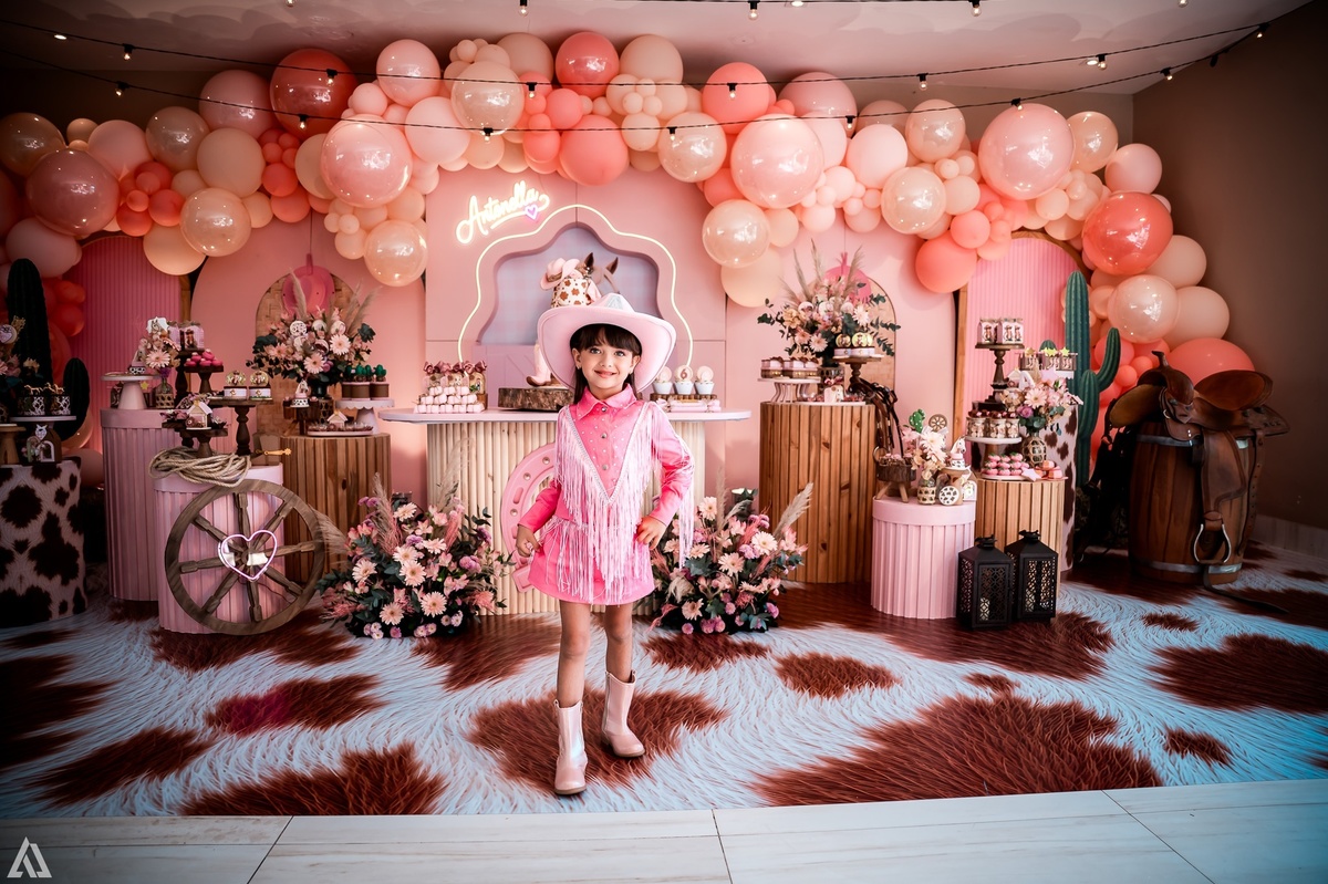 Festa Infantil 1 Ano Meu primeiro Ano aniversário festa de criança recreaê recreação infantil decoração salão de festa doceria meu pé de jambo pintou alegria Lidia Rezende Maria Faz festa Bellita Festas Andressa Ramos & Matterfloris Juliana Nery Decor