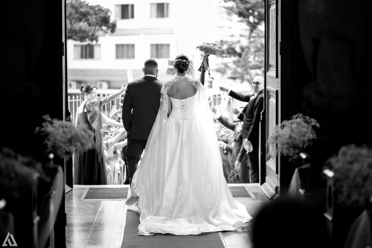 Wedding Casamento Buffet Making Off Decoração Cerimonialista Fotógrafo Vestido Noiva Noivo Camila Hoffmann Cerimonial Elimeire Assessoria de Evento Dani Vidal Vila Nova La Belle Maison Lena Buffet Casarão Penedo Diva Buffet Buquê Resende Penedo 
