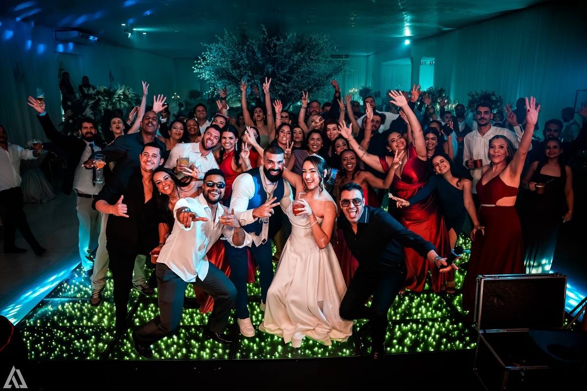 Wedding Casamento Buffet Making Off Decoração Cerimonialista Fotógrafo Vestido Noiva Noivo Camila Hoffmann Cerimonial Elimeire Assessoria de Evento Dani Vidal Vila Nova La Belle Maison Lena Buffet Casarão Penedo Diva Buffet Buquê Resende Penedo 