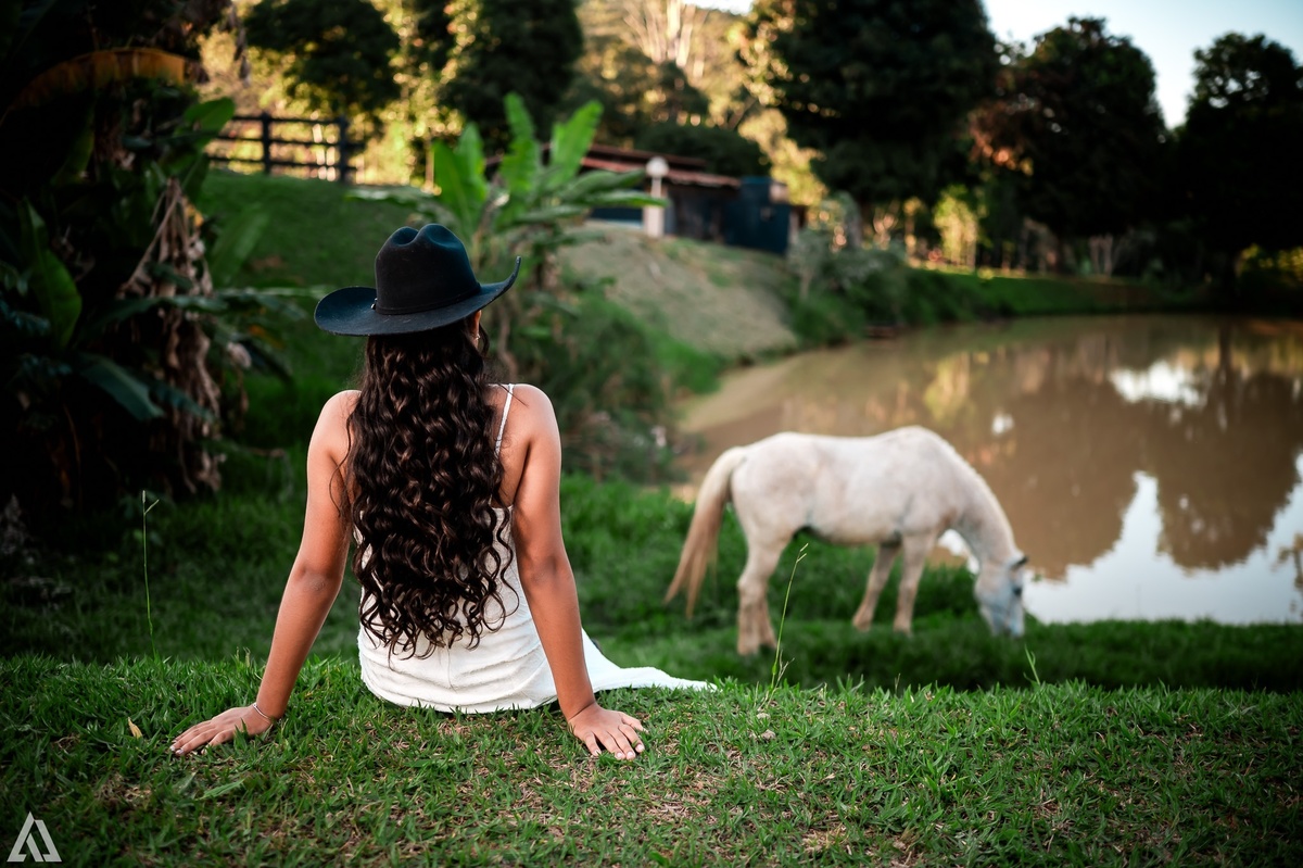 Ensaio Book Debutante 15 Anos XV Street Tumblr Alex Jardim Fotografia Fotógrafo Resende Itatiaia Penedo Barra Mansa Volta Redonda Rio de Janeiro Lena Buffet La Belle Maison Dani Vidal Camila Hoffmann Cerimonial Harry Potter