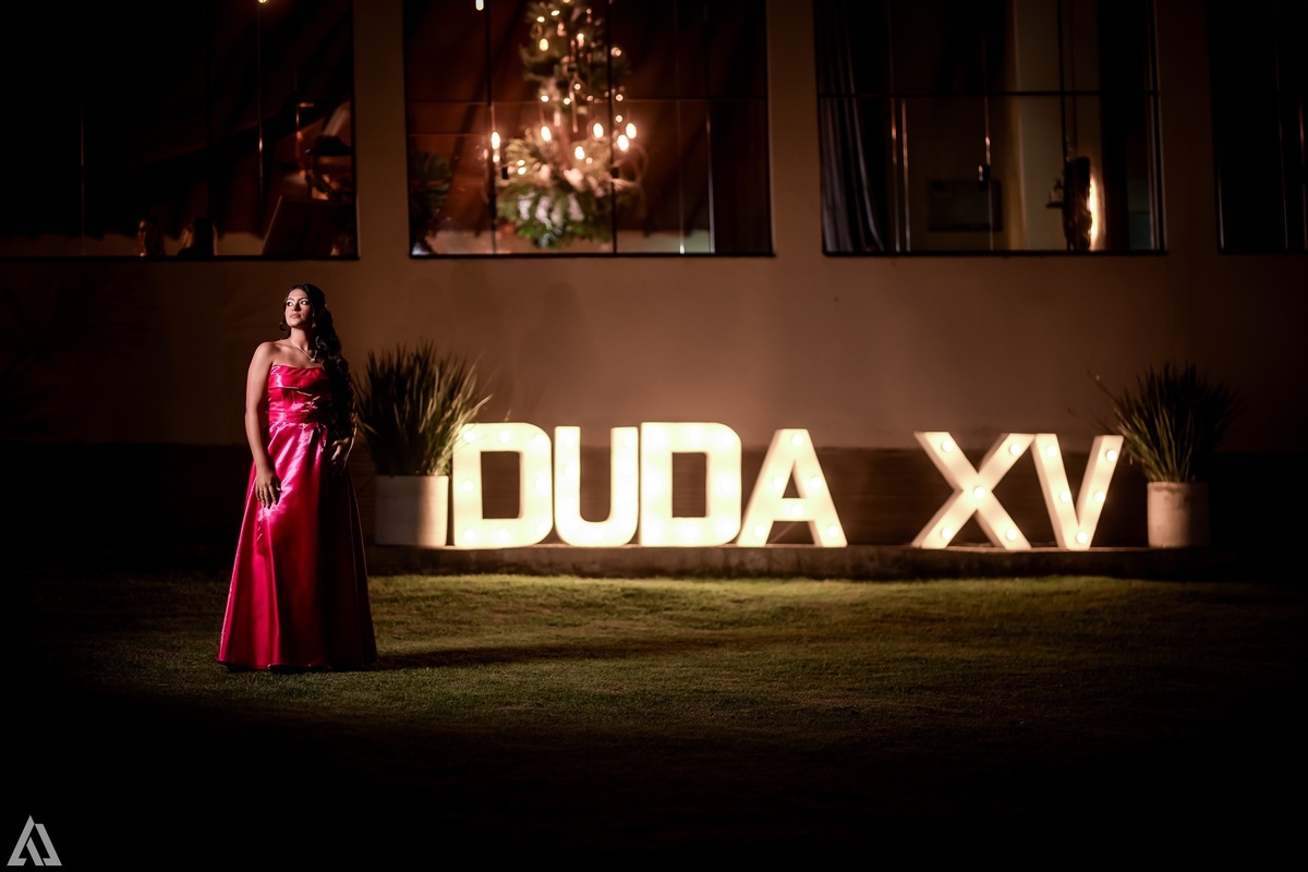Ensaio Festa Book Teen Debutante 15 Anos Alex Jardim Fotografia Fotógrafo Makink Off Resende Itatiaia Penedo Porto Real Quatis Barra Mansa Volta Redonda Lena Buffet La Belle Maison Estela Dani Vidal Alicia Oliveira Camila Hoffmann Cerimonial Maquiadora