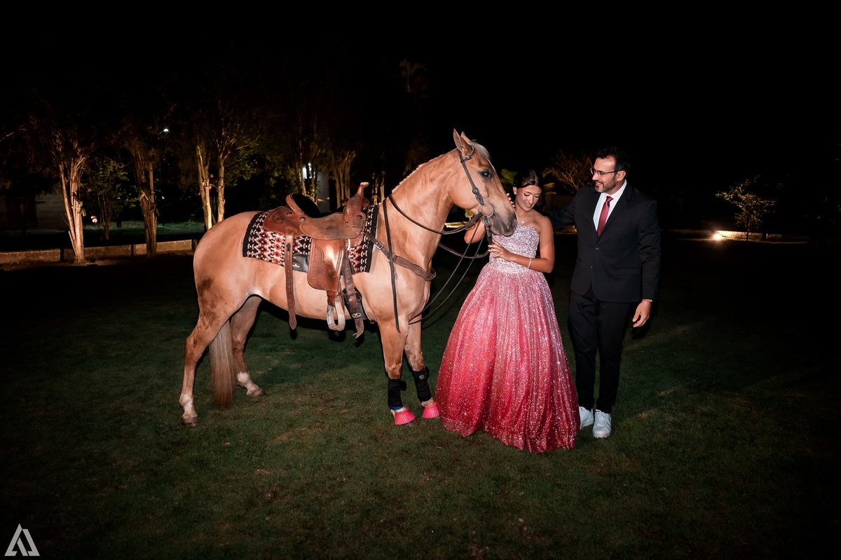 Ensaio Festa Book Teen Debutante 15 Anos Alex Jardim Fotografia Fotógrafo Makink Off Resende Itatiaia Penedo Porto Real Quatis Barra Mansa Volta Redonda Lena Buffet La Belle Maison Estela Dani Vidal Alicia Oliveira Camila Hoffmann Cerimonial Maquiadora