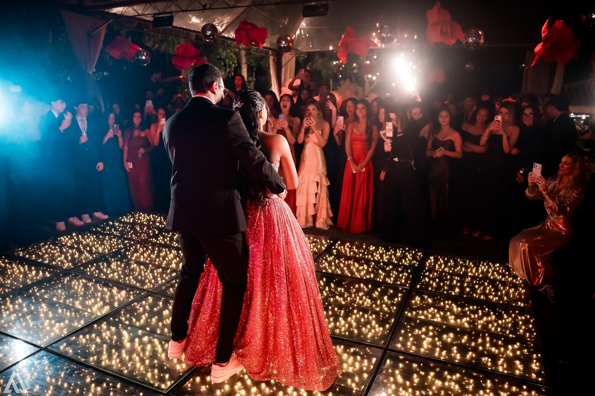 Ensaio Festa Book Teen Debutante 15 Anos Alex Jardim Fotografia Fotógrafo Makink Off Resende Itatiaia Penedo Porto Real Quatis Barra Mansa Volta Redonda Lena Buffet La Belle Maison Estela Dani Vidal Alicia Oliveira Camila Hoffmann Cerimonial Maquiadora