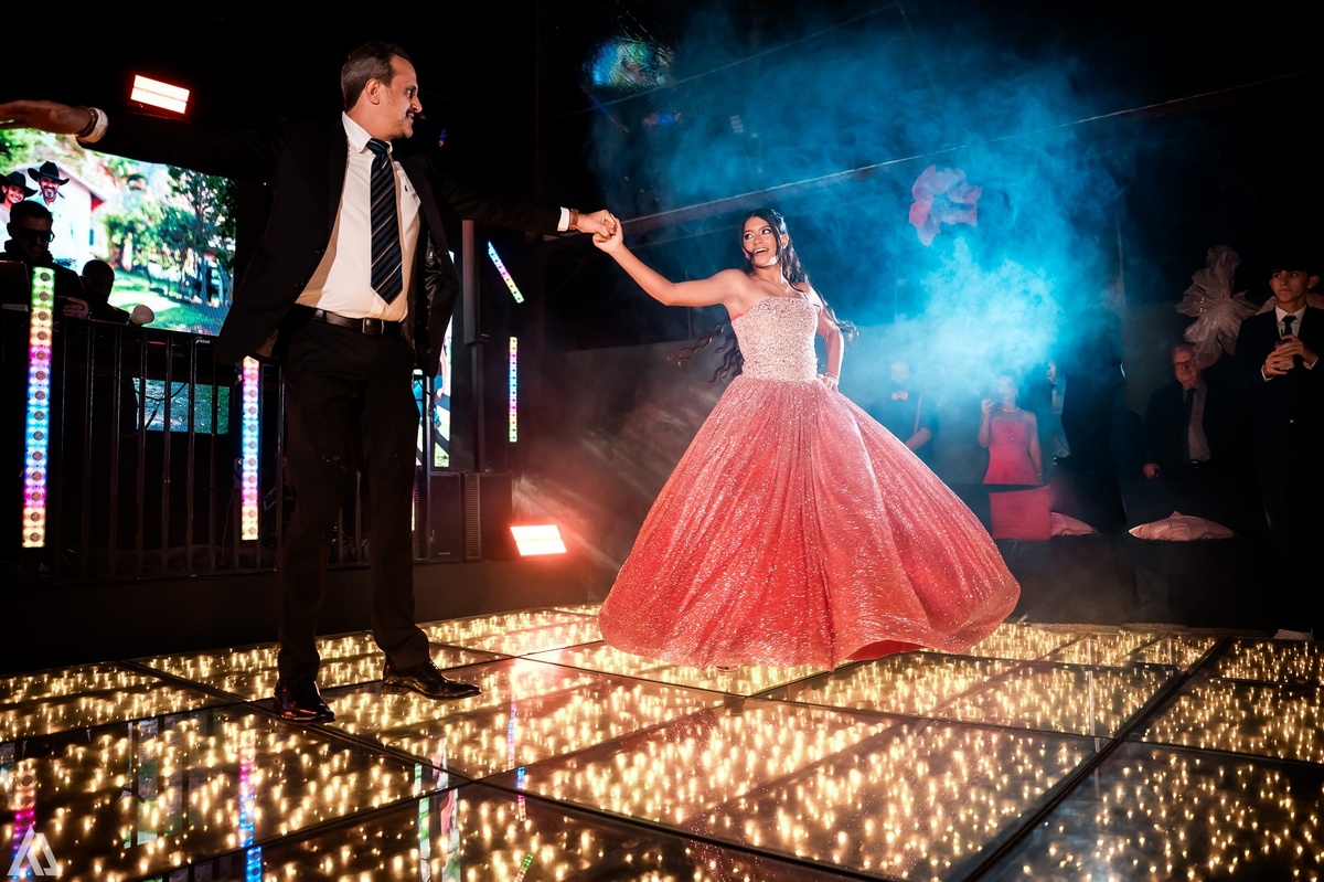 Ensaio Festa Book Teen Debutante 15 Anos Alex Jardim Fotografia Fotógrafo Makink Off Resende Itatiaia Penedo Porto Real Quatis Barra Mansa Volta Redonda Lena Buffet La Belle Maison Estela Dani Vidal Alicia Oliveira Camila Hoffmann Cerimonial Maquiadora