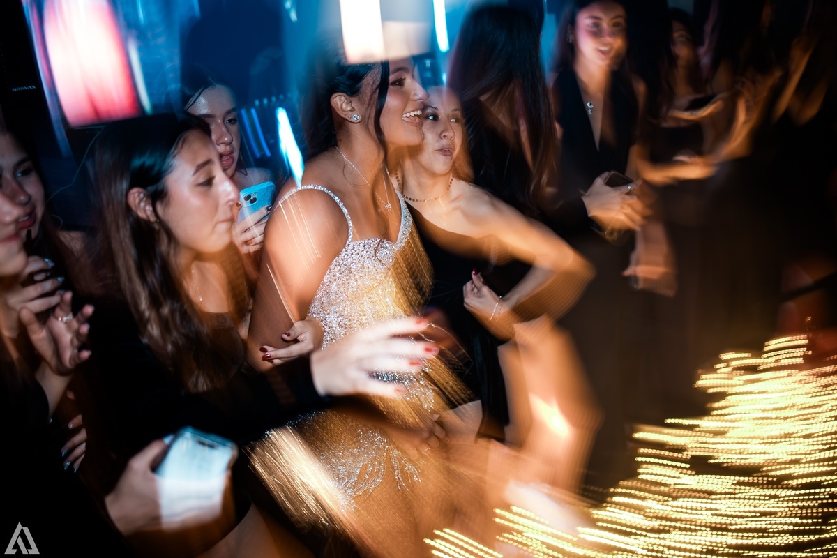 Ensaio Festa Book Teen Debutante 15 Anos Alex Jardim Fotografia Fotógrafo Makink Off Resende Itatiaia Penedo Porto Real Quatis Barra Mansa Volta Redonda Lena Buffet La Belle Maison Estela Dani Vidal Alicia Oliveira Camila Hoffmann Cerimonial Maquiadora