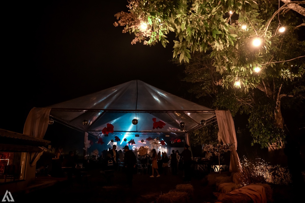 Ensaio Festa Book Teen Debutante 15 Anos Alex Jardim Fotografia Fotógrafo Makink Off Resende Itatiaia Penedo Porto Real Quatis Barra Mansa Volta Redonda Lena Buffet La Belle Maison Estela Dani Vidal Alicia Oliveira Camila Hoffmann Cerimonial Maquiadora