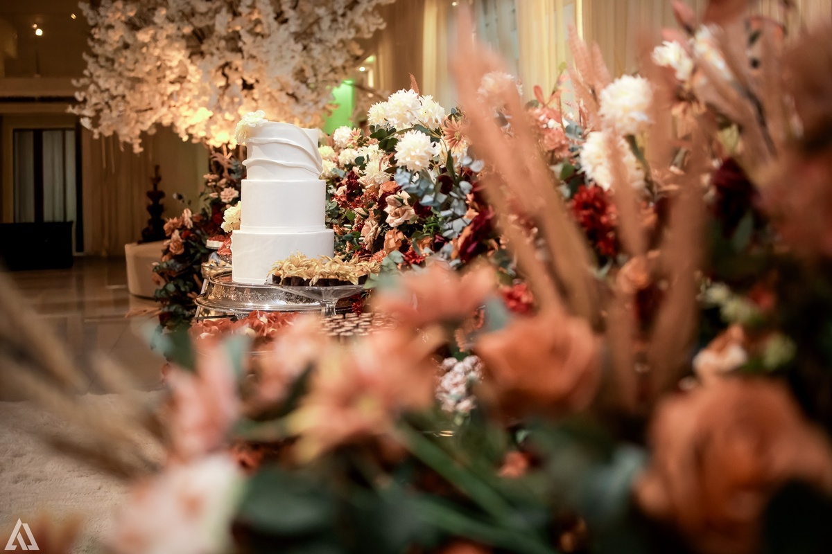 Wedding Casamento Buffet Making Off Decoração Cerimonialista Fotógrafo Vestido Noiva Noivo Camila Hoffmann Cerimonial Elimeire Assessoria de Evento Dani Vidal Vila Nova La Belle Maison Lena Buffet Casarão Penedo Diva Buffet Buquê Resende Penedo 