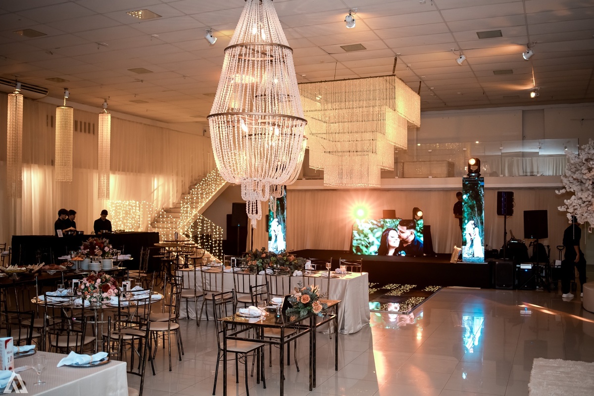 Wedding Casamento Buffet Making Off Decoração Cerimonialista Fotógrafo Vestido Noiva Noivo Camila Hoffmann Cerimonial Elimeire Assessoria de Evento Dani Vidal Vila Nova La Belle Maison Lena Buffet Casarão Penedo Diva Buffet Buquê Resende Penedo 