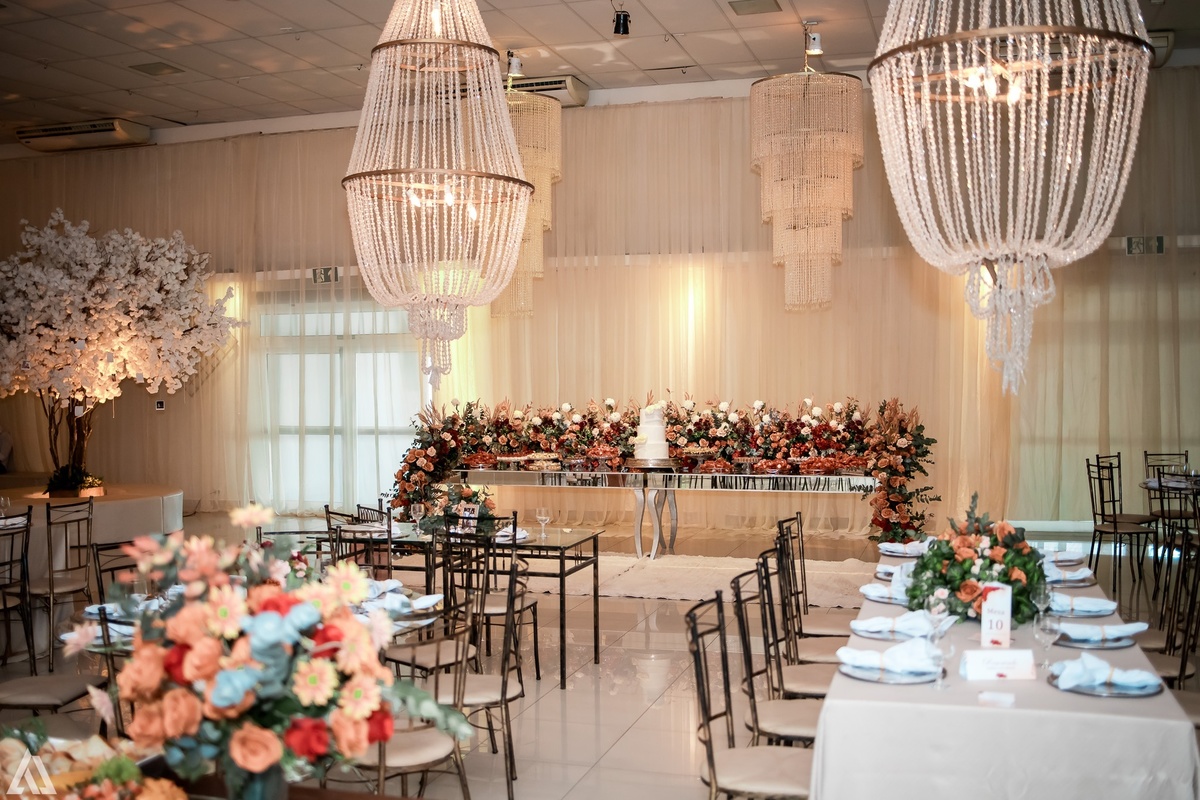 Wedding Casamento Buffet Making Off Decoração Cerimonialista Fotógrafo Vestido Noiva Noivo Camila Hoffmann Cerimonial Elimeire Assessoria de Evento Dani Vidal Vila Nova La Belle Maison Lena Buffet Casarão Penedo Diva Buffet Buquê Resende Penedo 