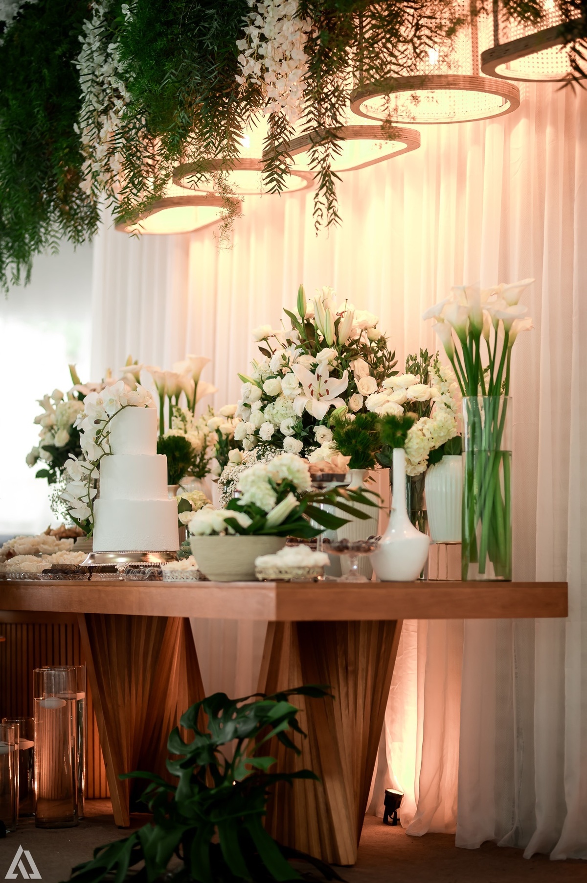 Wedding Casamento Buffet Making Off Decoração Cerimonialista Fotógrafo Vestido Noiva Noivo Camila Hoffmann Cerimonial Elimeire Assessoria de Evento Dani Vidal Vila Nova La Belle Maison Lena Buffet Casarão Penedo Diva Buffet Buquê Resende Penedo 