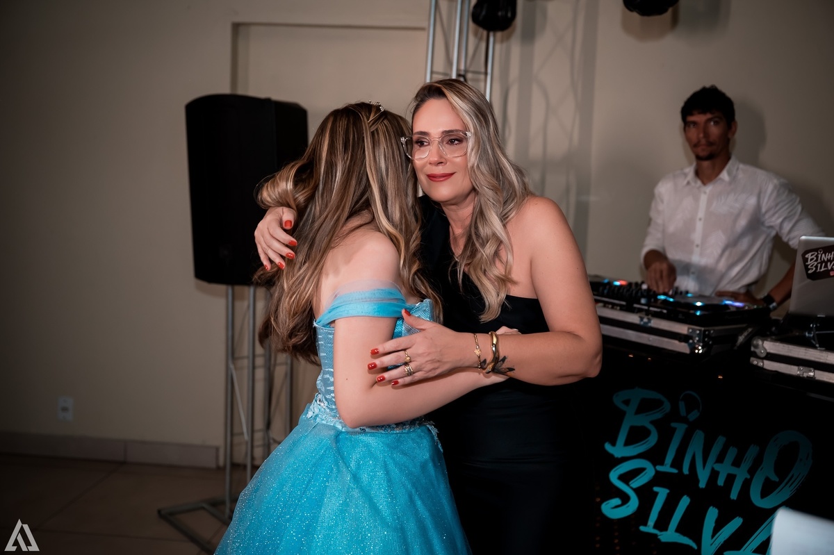 Ensaio Festa Book Teen Debutante 15 Anos Alex Jardim Fotografia Fotógrafo Makink Off Resende Itatiaia Penedo Porto Real Quatis Barra Mansa Volta Redonda Lena Buffet La Belle Maison Estela Dani Vidal Alicia Oliveira Camila Hoffmann Cerimonial Maquiadora