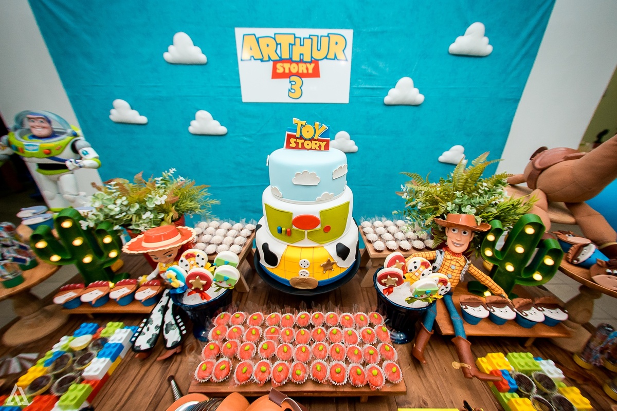 Aniversário Infantil Alex Jardim Fotografia Toy Story Fotógrafo Resende Itatiaia Porto Real Quatis Barra Mansa Volta Redonda 