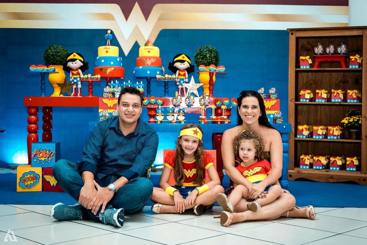 Aniversário Infantil Mulher Maravilha Alex Jardim Fotografia Fotógrafo Resende Itatiaia Porto Real Quatis Barra Mansa Volta Redonda Buffet Pintou Alegria 