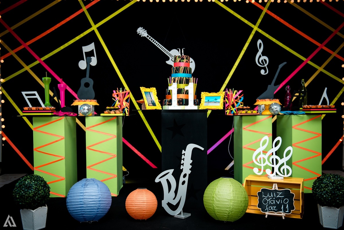 Aniversário Infantil Néon Alex Jardim Fotografia Fotógrafo Resende Itatiaia Penedo Porto Real Quatis Barra Mansa Volta Redonda