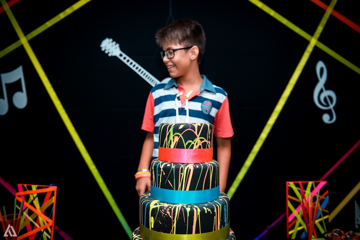 Aniversário Infantil Néon Alex Jardim Fotografia Fotógrafo Resende Itatiaia Penedo Porto Real Quatis Barra Mansa Volta Redonda