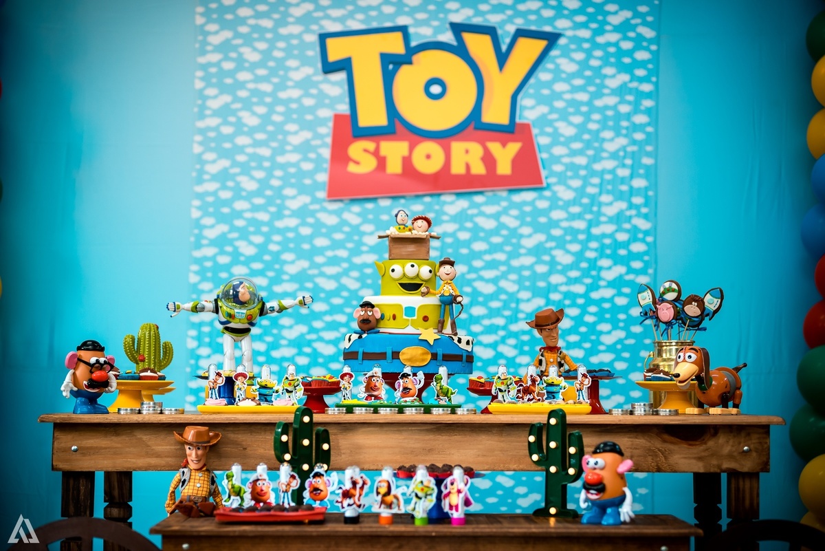 Aniversário Infantil Festa Escola Toy Story Alex Jardim Fotografia Fotógrafo Resende Itatiaia Penedo Porto Real Quatis Barra Mansa Volta Redonda Colégio Dom Bosco