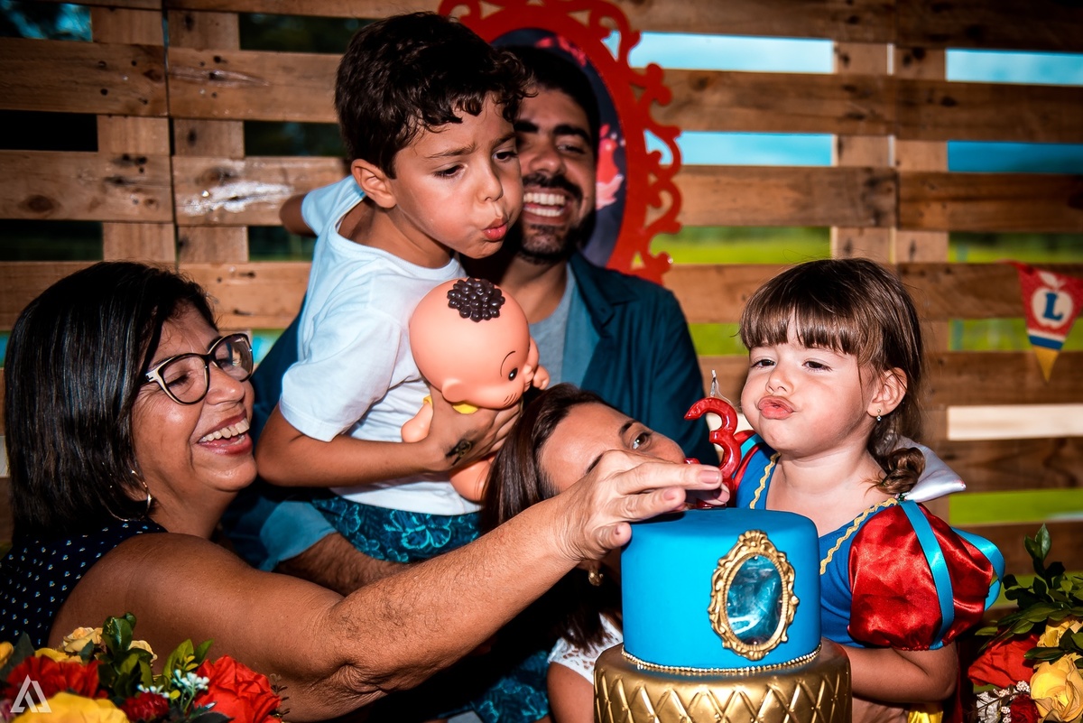Aniversário Festa Infantil Branca de Neve Alex Jardim Fotografia Fotógrafo Resende Itatiaia Porto Real Quatis Barra Mansa Volta Redonda 