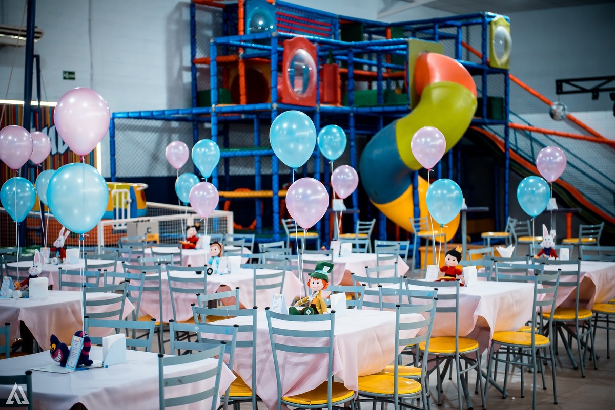 Aniversário Infantil Alice no País das Maravilhas Alex Jardim Fotografia Fotógrafo Resende Itatiaia Penedo Porto Real Quatis Barra Mansa Volta Redonda Kifulia Festas e Eventos