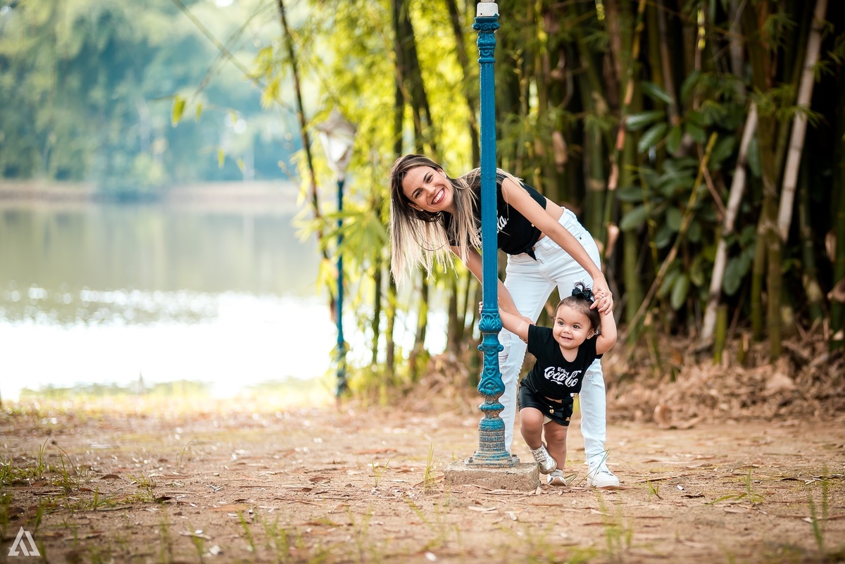 Ensaio Book Família Lifestyle Dia das Mães Alex Jardim Fotografia Fotógrafo Resende Itatiaia Penedo Porto Real Quatis Barra Mansa Volta Redonda 