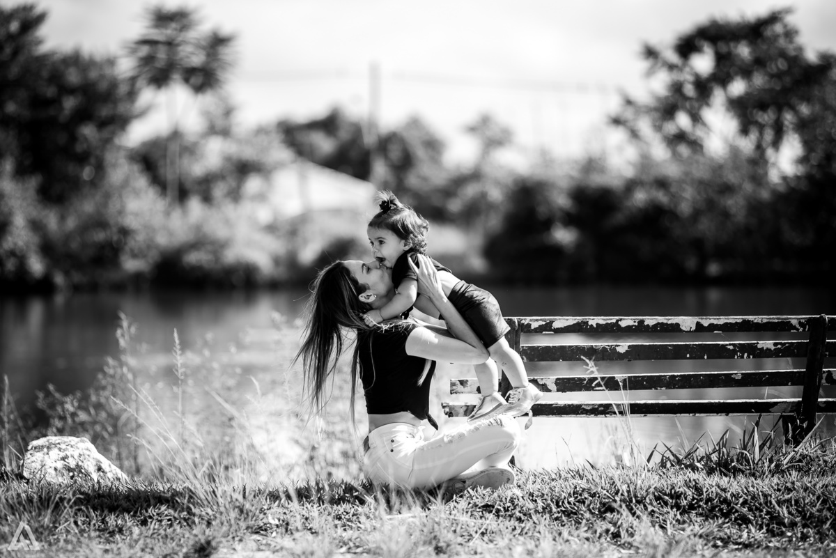 Ensaio Book Família Lifestyle Dia das Mães Alex Jardim Fotografia Fotógrafo Resende Itatiaia Penedo Porto Real Quatis Barra Mansa Volta Redonda 