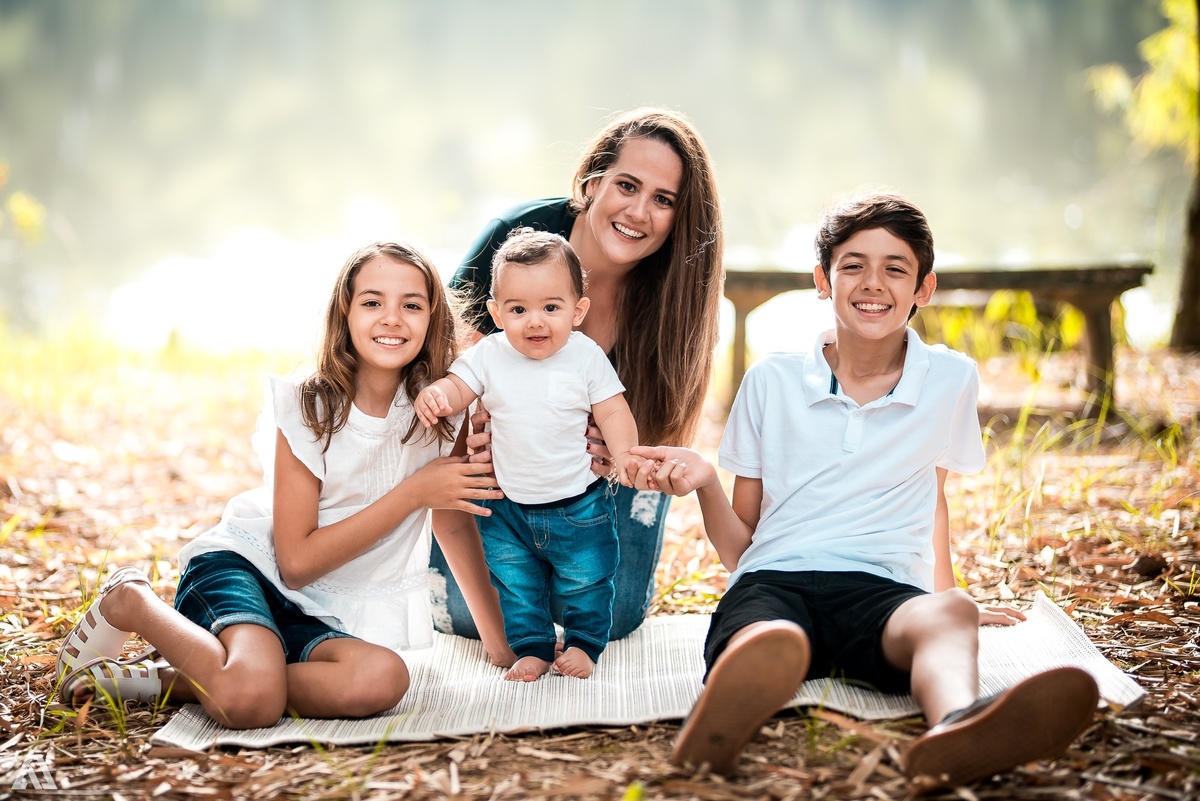 Ensaio Book Família Lifestyle Dia das Mães Alex Jardim Fotografia Fotógrafo Resende Itatiaia Penedo Porto Real Quatis Barra Mansa Volta Redonda 