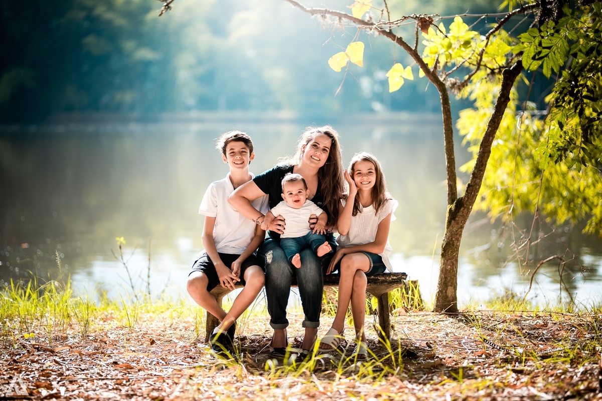 Ensaio Book Família Lifestyle Dia das Mães Alex Jardim Fotografia Fotógrafo Resende Itatiaia Penedo Porto Real Quatis Barra Mansa Volta Redonda 