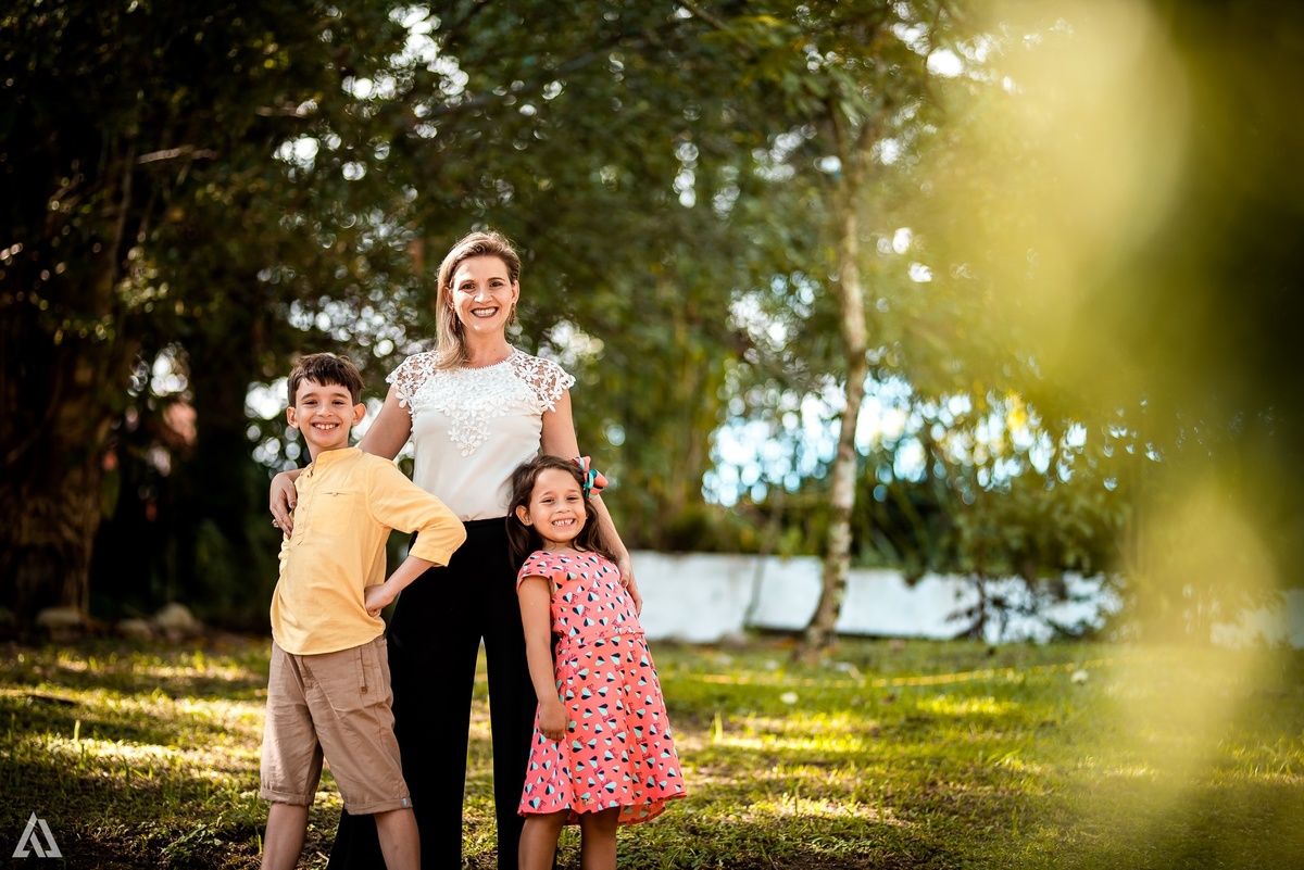 Ensaio Book Família Lifestyle Dia das Mães Alex Jardim Fotografia Fotógrafo Resende Itatiaia Penedo Porto Real Quatis Barra Mansa Volta Redonda 