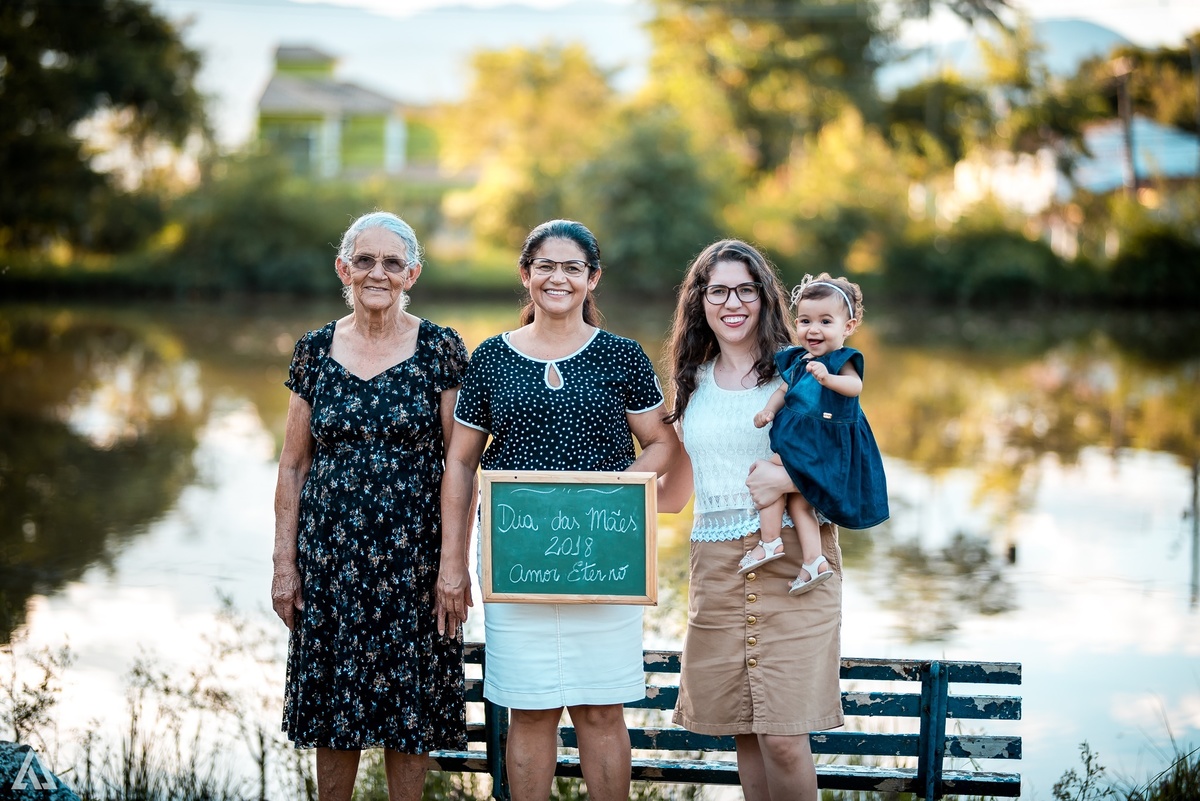 Ensaio Book Família Lifestyle Dia das Mães Alex Jardim Fotografia Fotógrafo Resende Itatiaia Penedo Porto Real Quatis Barra Mansa Volta Redonda 