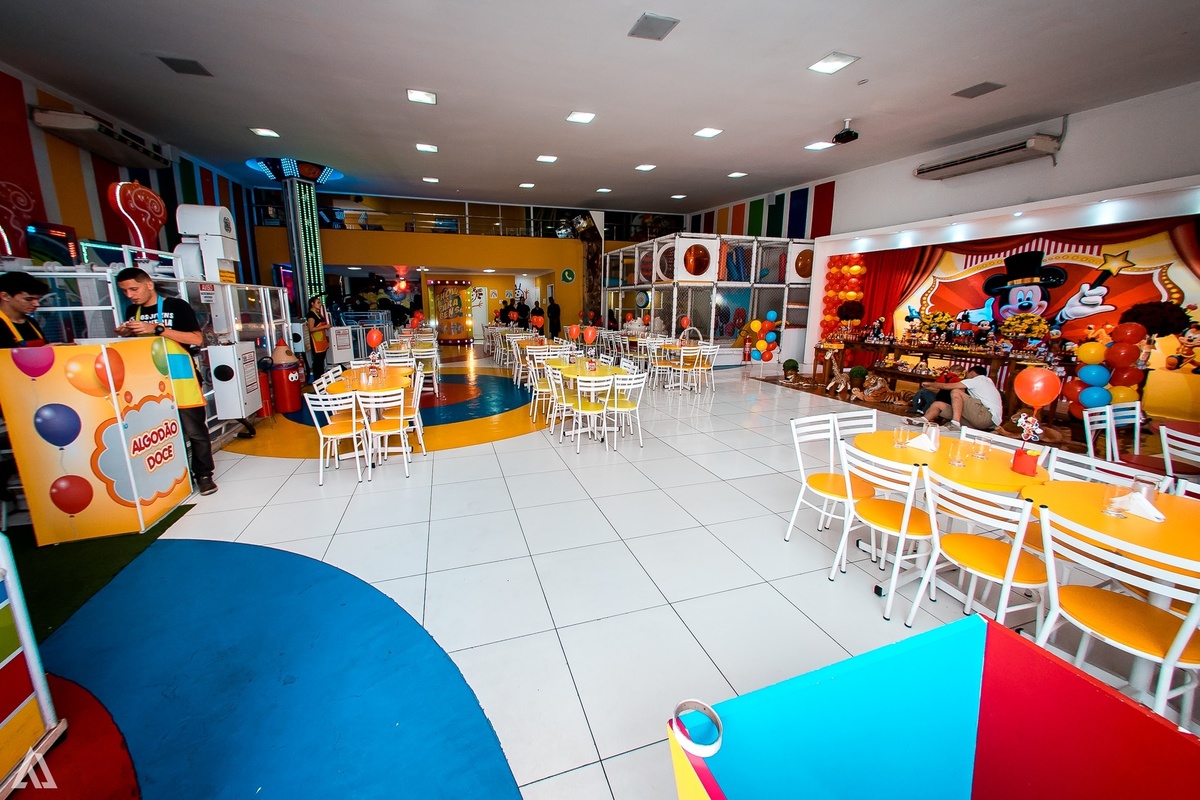 Aniversário Infantil Festa Alex Jardim Fotografia Fotógrafo Resende Itatiaia Penedo Porto Real Quatis Barra Mansa Volta Redonda Pula Pula Kids