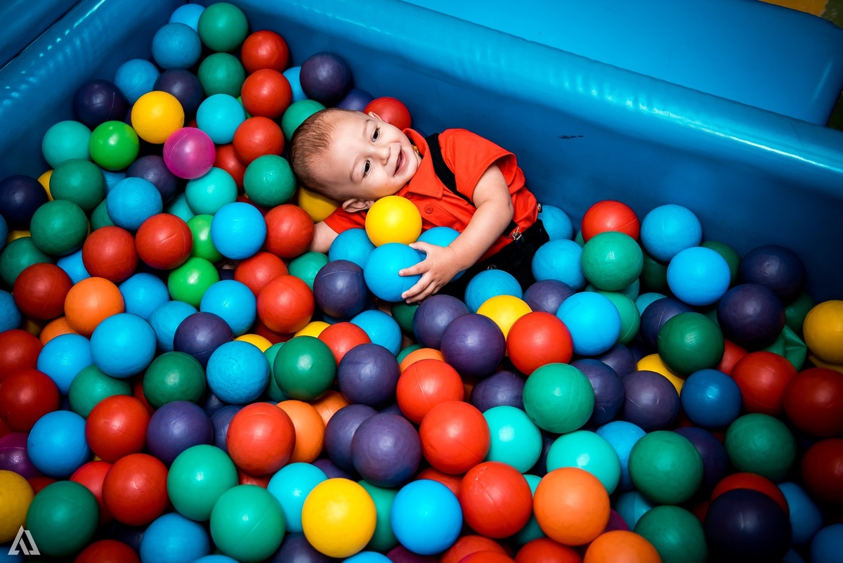 Aniversário Infantil Festa Alex Jardim Fotografia Fotógrafo Resende Itatiaia Penedo Porto Real Quatis Barra Mansa Volta Redonda Pula Pula Kids