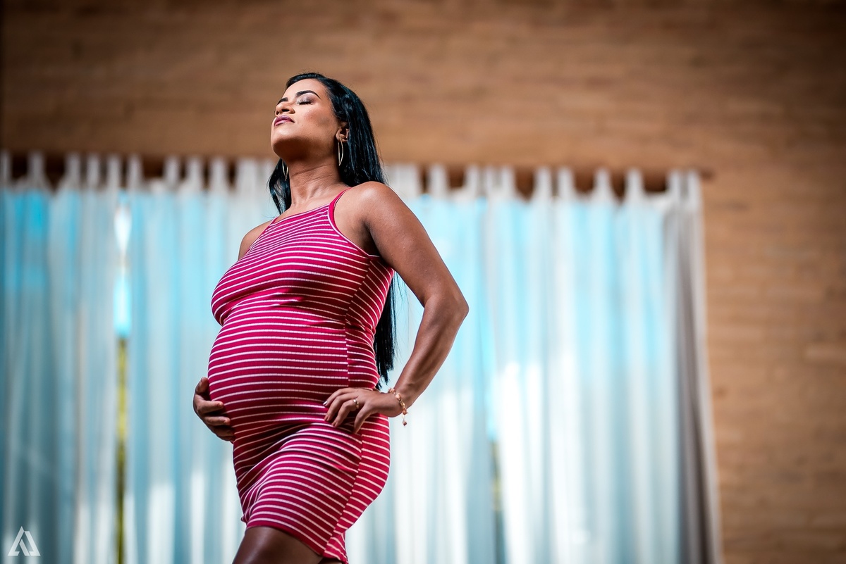 Ensaio Book Gestante Nua Lingerie Cachorro Alex Jardim Fotografia Fotógrafo Resende Itatiaia Penedo Porto Real Quatis Barra Mansa Volta Redonda Galpão Mix