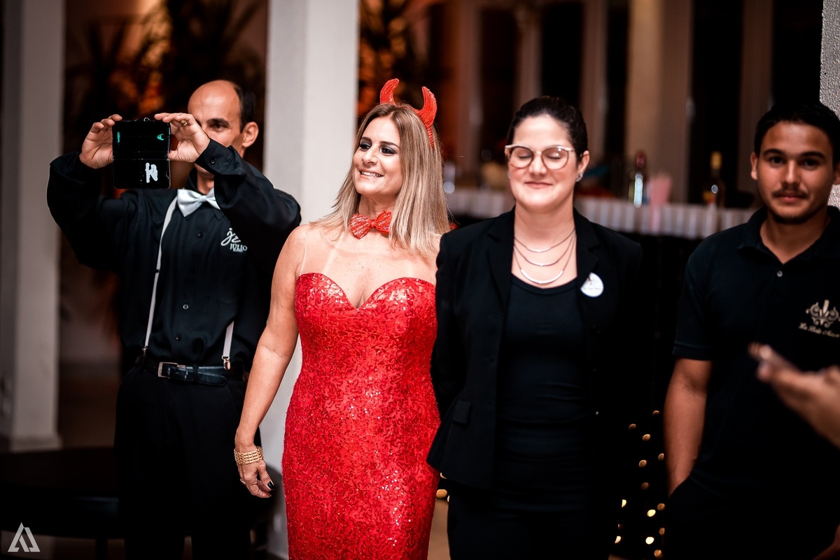 Alex Jardim Fotografia Fotógrafo Festa 15 Anos Debutante Resende Itatiaia Penedo Porto Real Quatis Barra Mansa Volta Redonda La Belle Maison