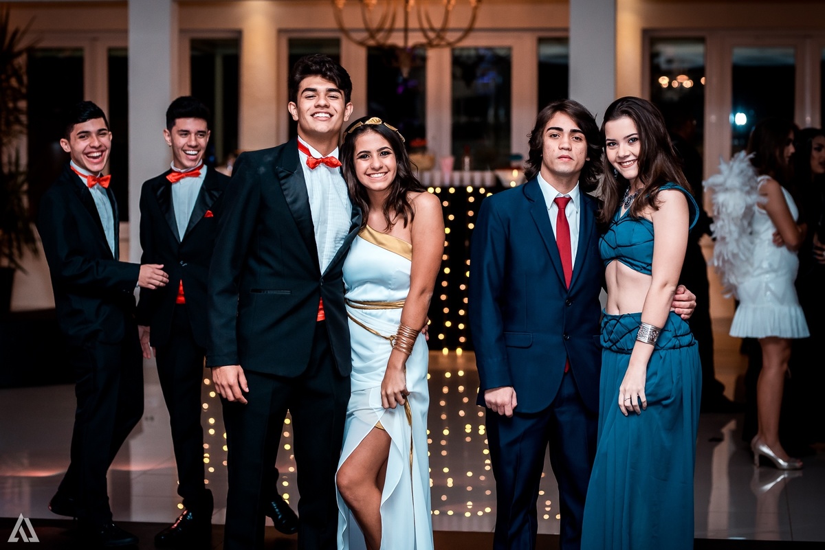 Alex Jardim Fotografia Fotógrafo Festa 15 Anos Debutante Resende Itatiaia Penedo Porto Real Quatis Barra Mansa Volta Redonda La Belle Maison