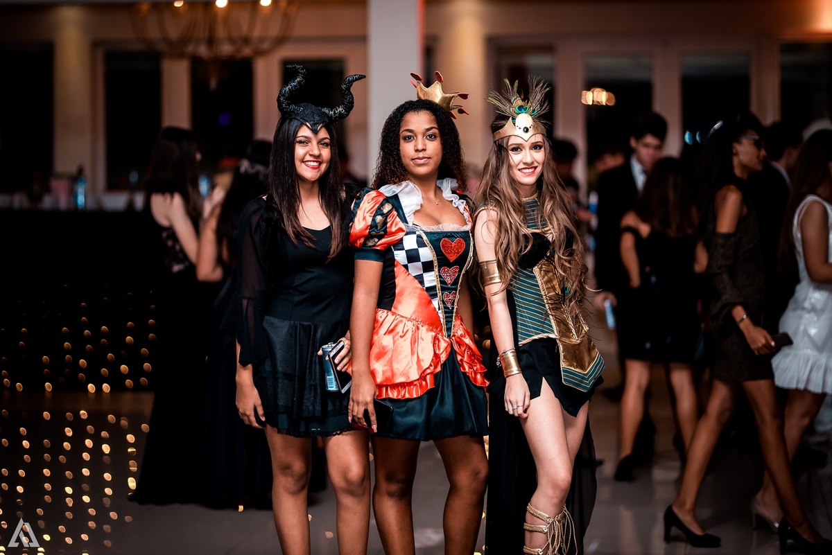 Alex Jardim Fotografia Fotógrafo Festa 15 Anos Debutante Resende Itatiaia Penedo Porto Real Quatis Barra Mansa Volta Redonda La Belle Maison