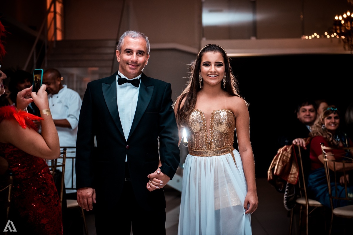 Alex Jardim Fotografia Fotógrafo Festa 15 Anos Debutante Resende Itatiaia Penedo Porto Real Quatis Barra Mansa Volta Redonda La Belle Maison