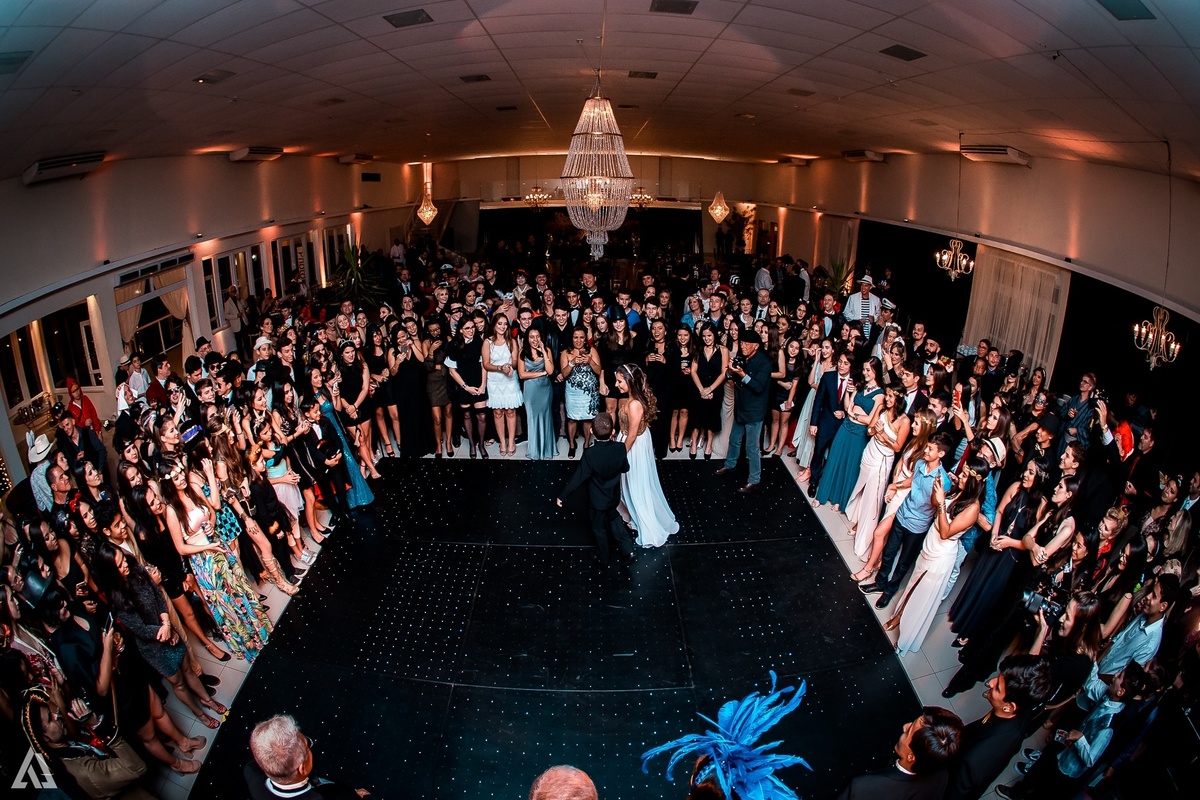 Alex Jardim Fotografia Fotógrafo Festa 15 Anos Debutante Resende Itatiaia Penedo Porto Real Quatis Barra Mansa Volta Redonda La Belle Maison