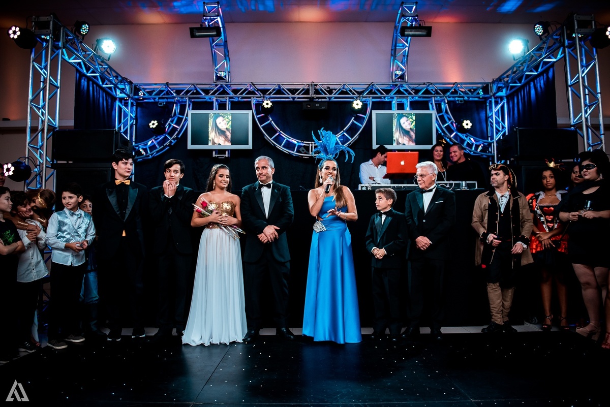 Alex Jardim Fotografia Fotógrafo Festa 15 Anos Debutante Resende Itatiaia Penedo Porto Real Quatis Barra Mansa Volta Redonda La Belle Maison