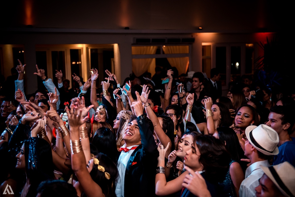 Alex Jardim Fotografia Fotógrafo Festa 15 Anos Debutante Resende Itatiaia Penedo Porto Real Quatis Barra Mansa Volta Redonda La Belle Maison