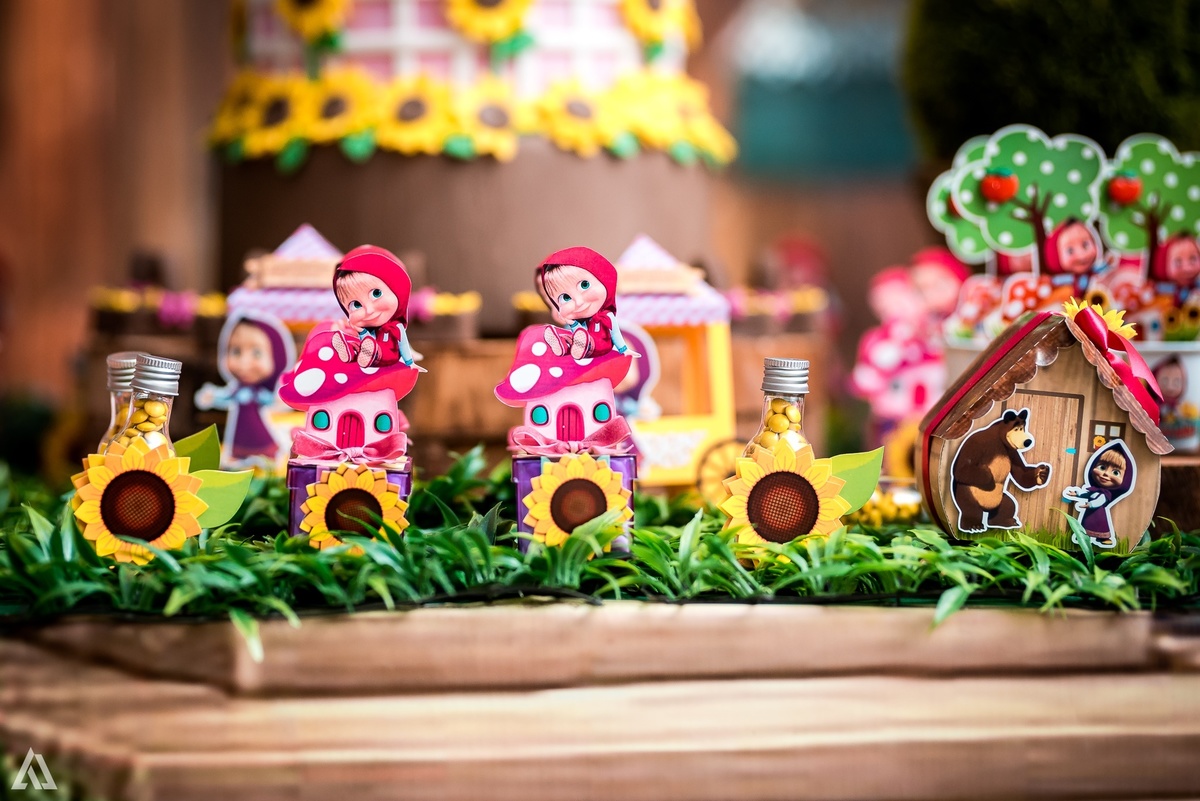 Aniversário Infantil Festa Masha e o Urso Alex Jardim Fotografia Fotógrafo Resende Itatiaia Penedo Porto Real Quatis Barra Mansa Volta Redonda Buffet Pintou Alegria