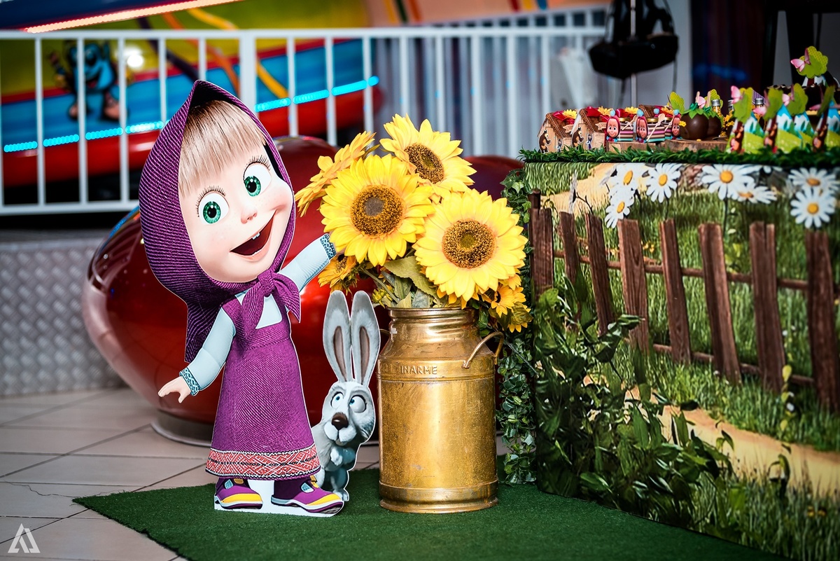 Aniversário Infantil Festa Masha e o Urso Alex Jardim Fotografia Fotógrafo Resende Itatiaia Penedo Porto Real Quatis Barra Mansa Volta Redonda Buffet Pintou Alegria