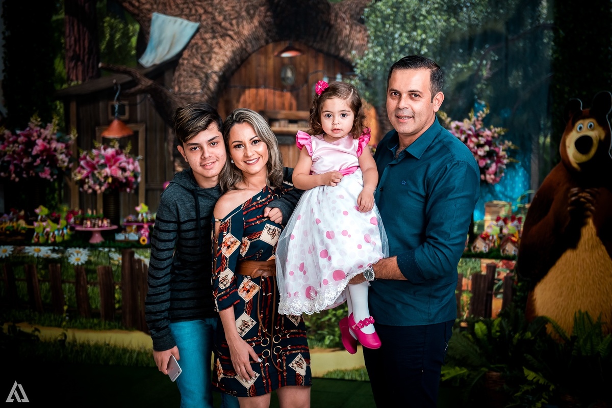 Aniversário Infantil Festa Masha e o Urso Alex Jardim Fotografia Fotógrafo Resende Itatiaia Penedo Porto Real Quatis Barra Mansa Volta Redonda Buffet Pintou Alegria